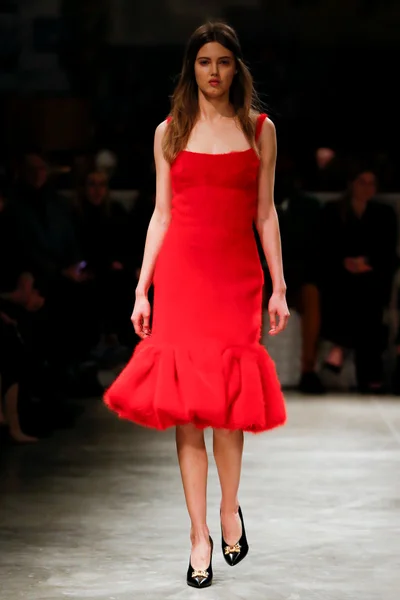 Look 14
